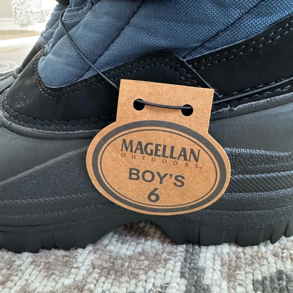 Magellan Outdoors Boys' Boots in Black and Blue